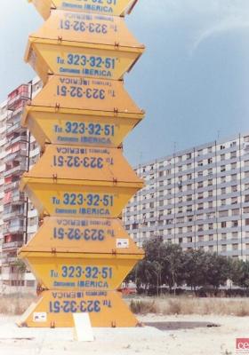 Actuació artística a Bellvitge l'any 1989